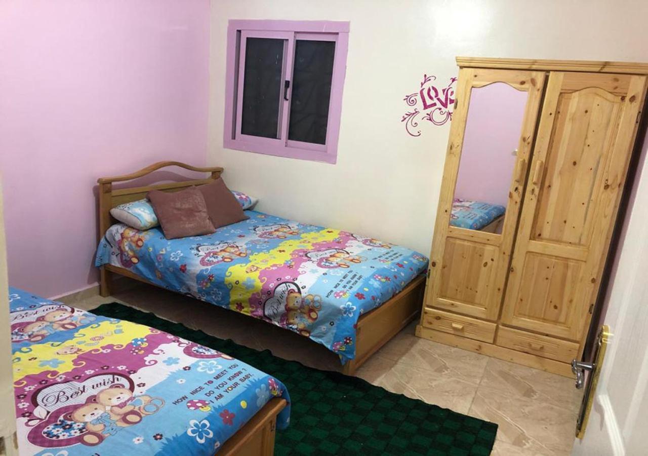 Ac, Wi-Fi Shahrazad Beach Apartment-2 Alexandrië Buitenkant foto